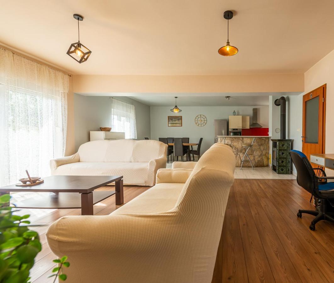 Home Idassa Ζαντάρ Εξωτερικό φωτογραφία